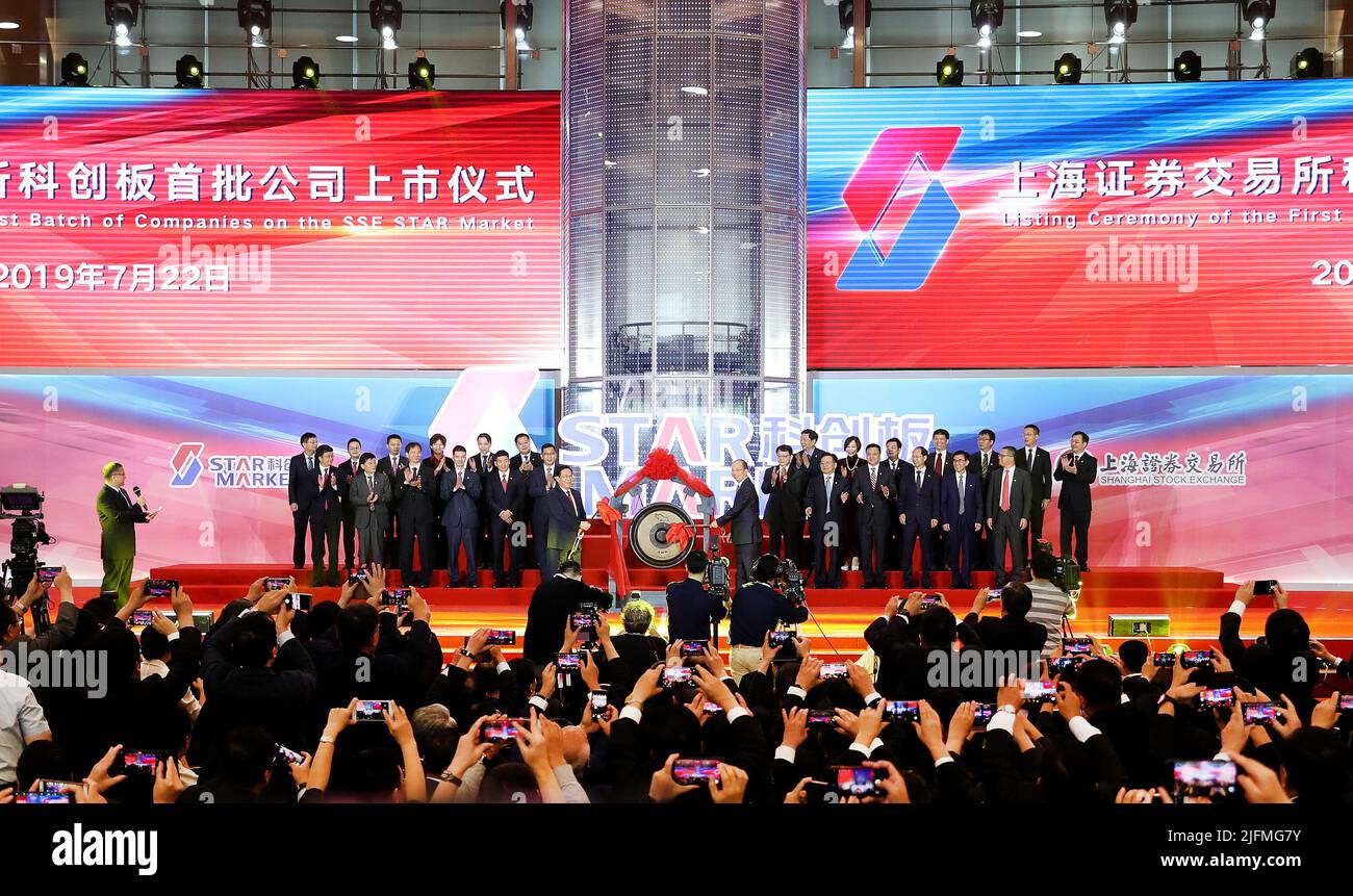Borsa di shanghai immagini e fotografie stock ad alta risoluzione Alamy