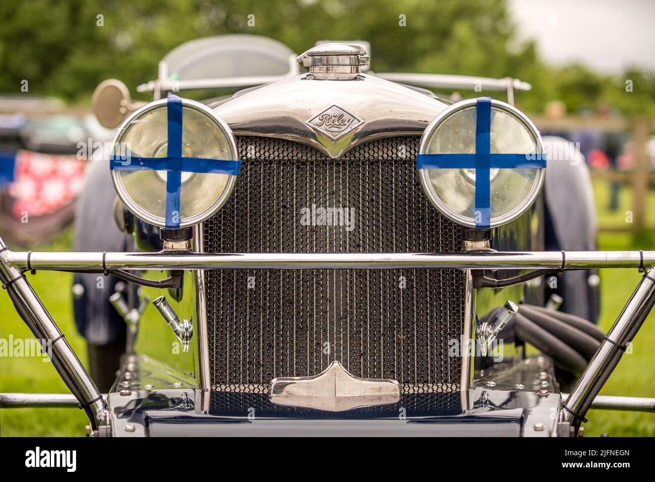 Anni '30 Riley Racing MPH due posti sport auto radiatore anteriore e fari. Foto Stock