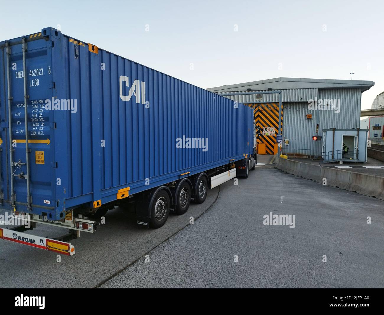PORTO DI DOVER, REGNO UNITO; 07/01/2022; unità di scansione della forza di frontiera nel porto di dover, Regno Unito. Foto Stock