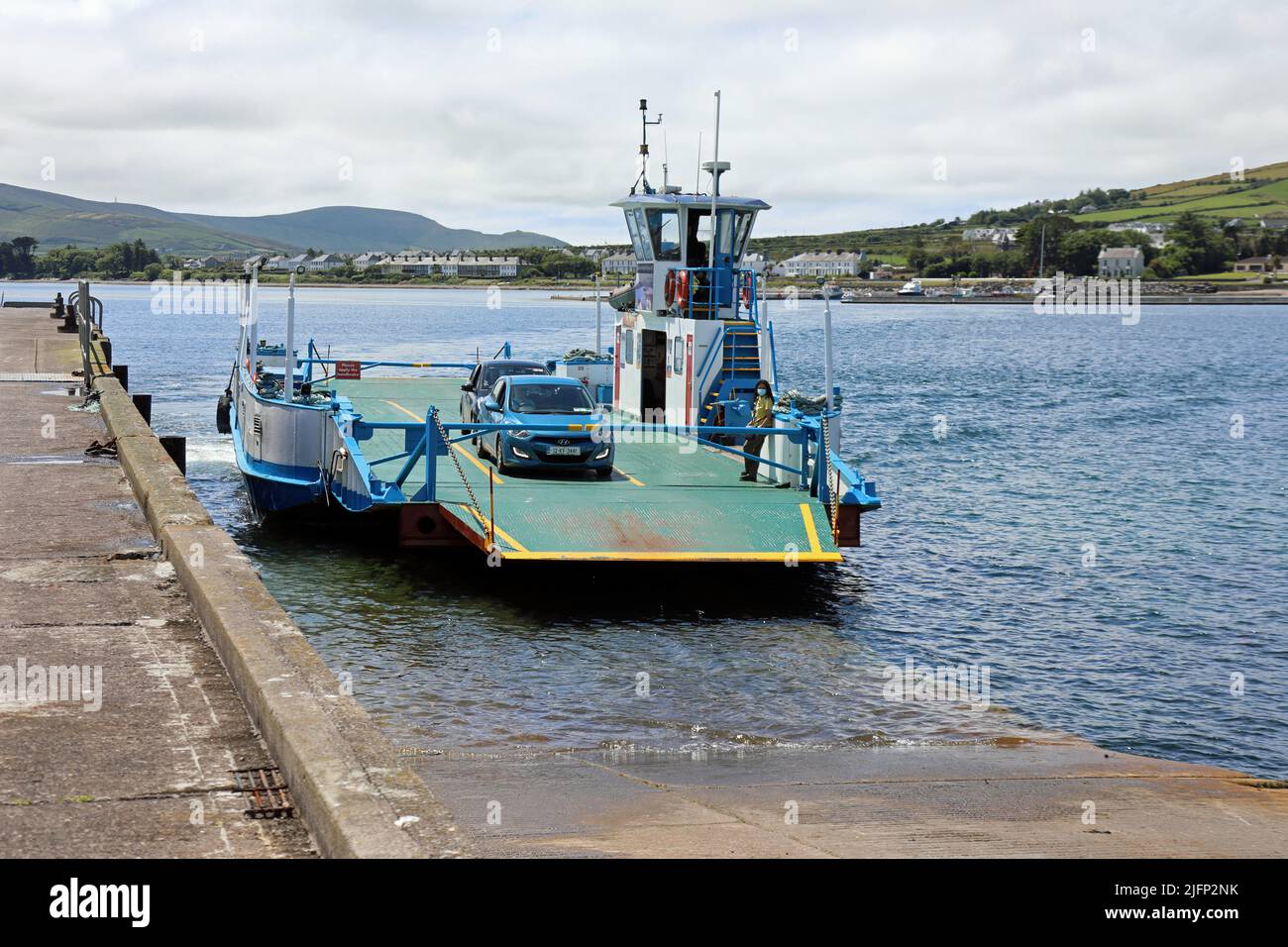 Traghetto per l'isola di Valentia nella contea di Kerry Foto Stock