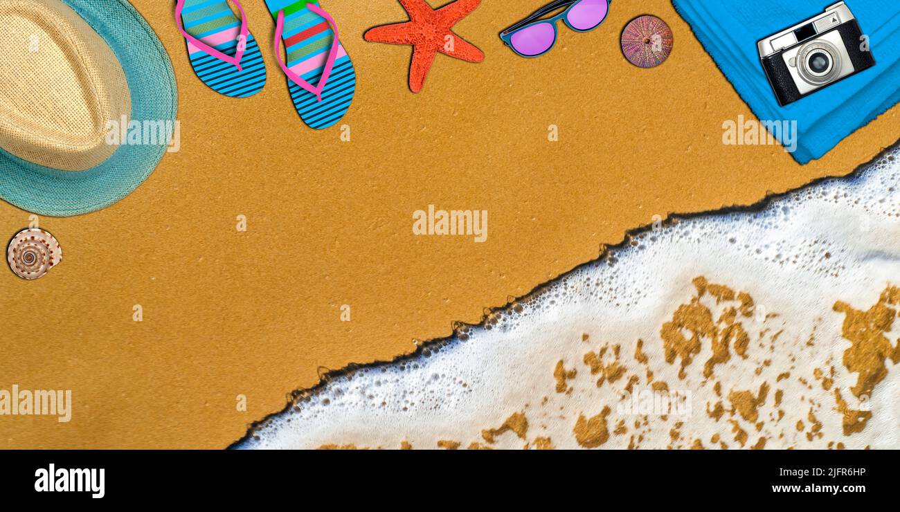 Topview Beach Accessori sfondo su sabbia e onda di mare Foto Stock
