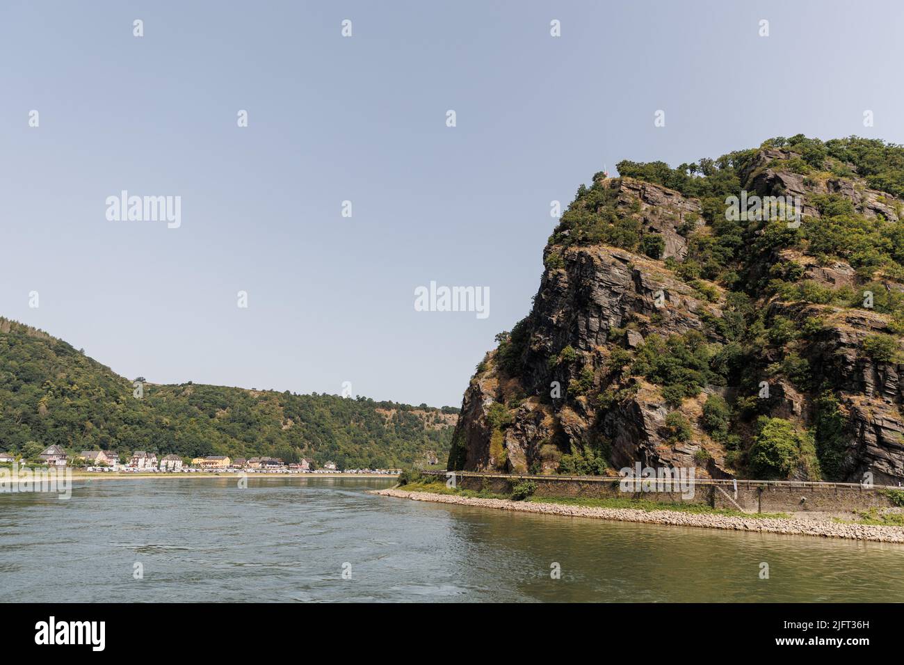 La roccia di Loreley, un affioramento roccioso da favole e miti della bella Lorelei, una fanciulla heartbroken. Reno, Germania. Foto Stock