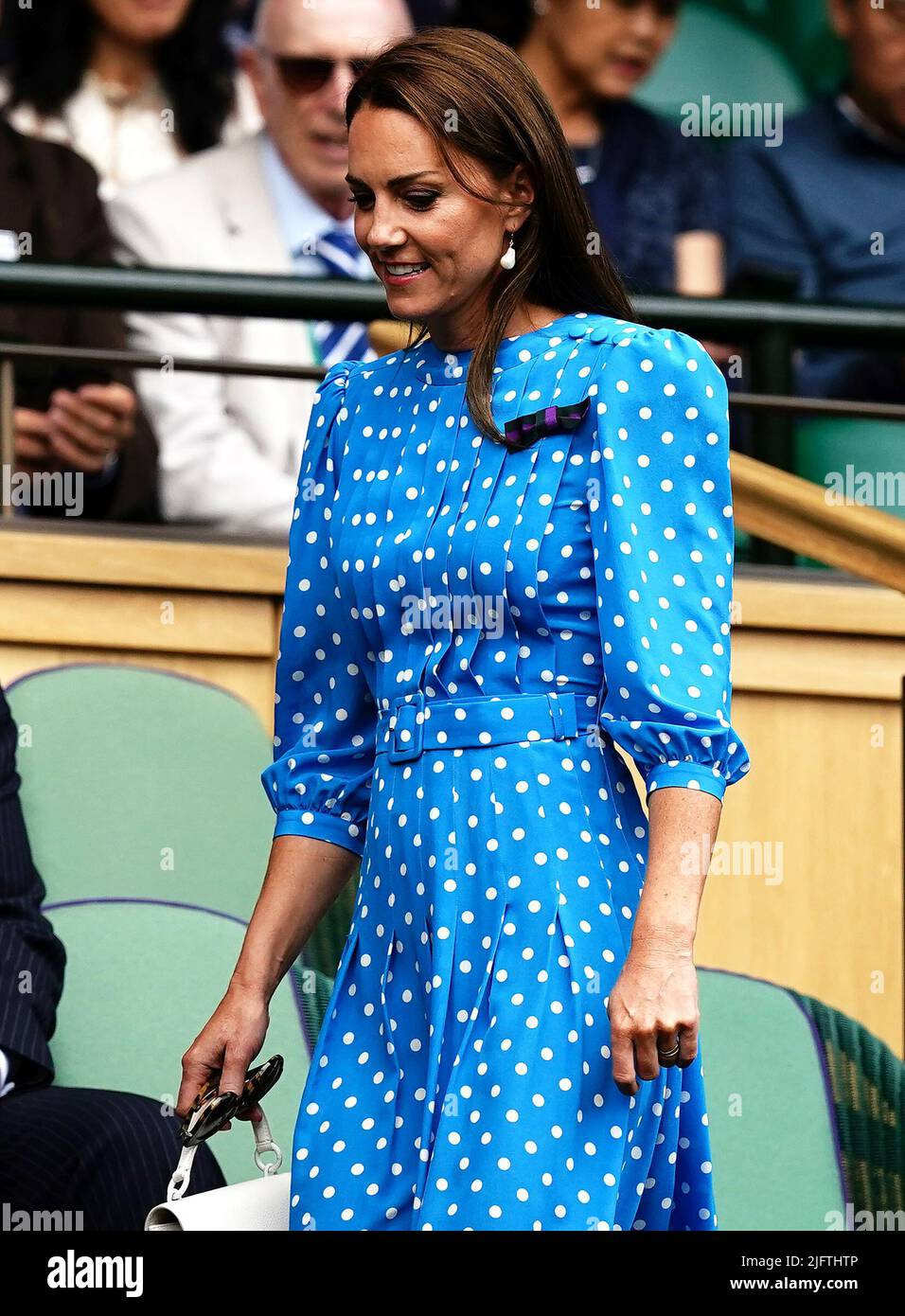 La duchessa di Cambridge nella scatola reale il giorno nove dei campionati di Wimbledon 2022 all'All England Lawn Tennis and Croquet Club, Wimbledon. Data foto: Martedì 5 luglio 2022. Foto Stock