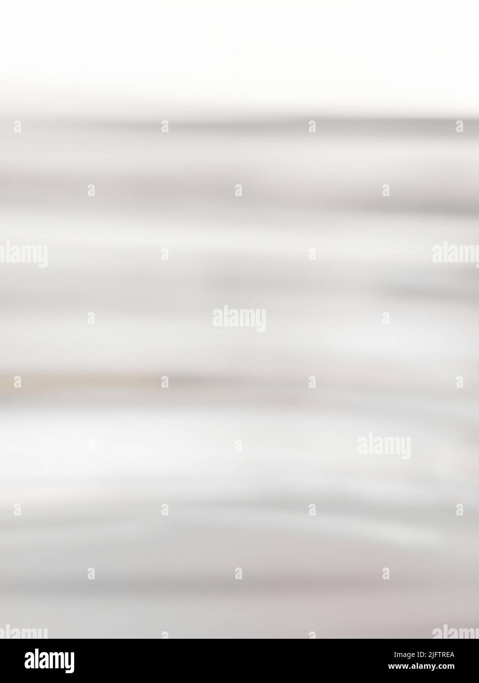 Astratto offuscato ambiente di lavoro moderno. L'edificio dell'ufficio sfoca lo sfondo con la luce bokeh. Foto Stock