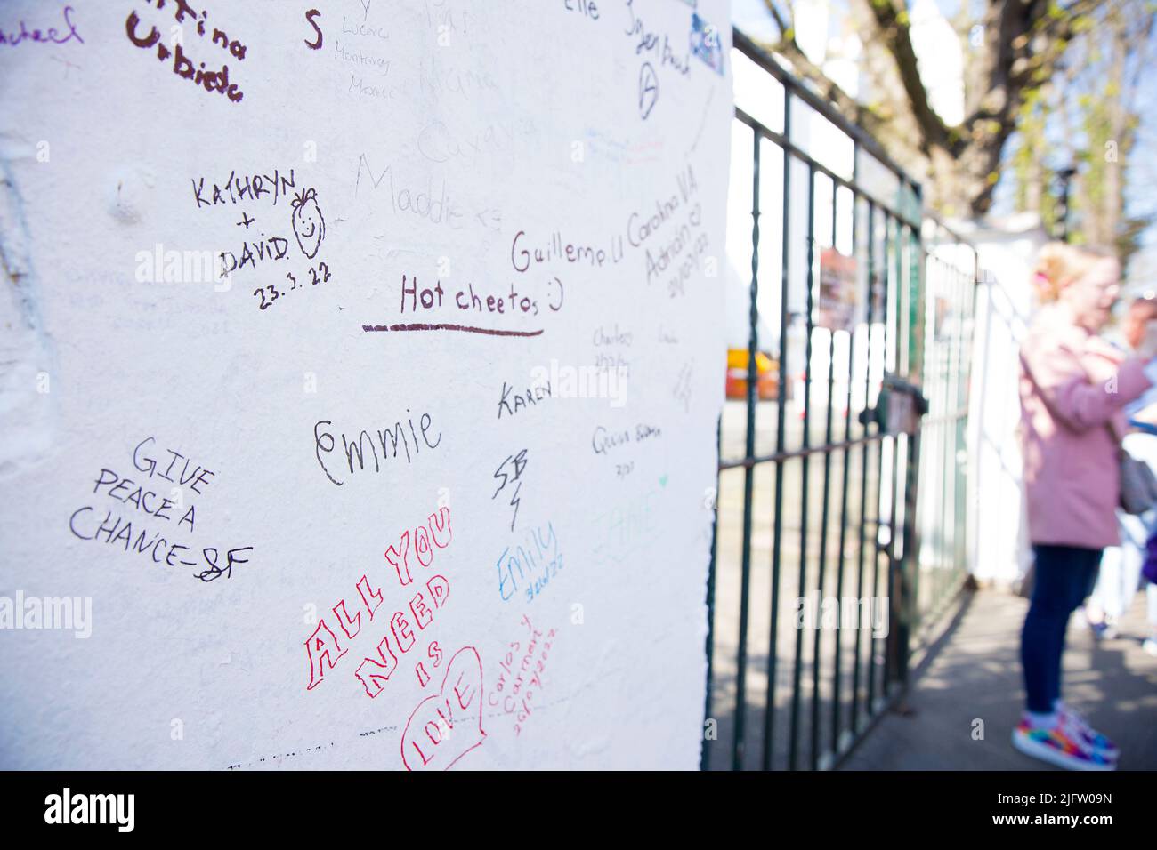 Graffiti fuori dagli Abbey Road Studios di Londra. Foto Stock