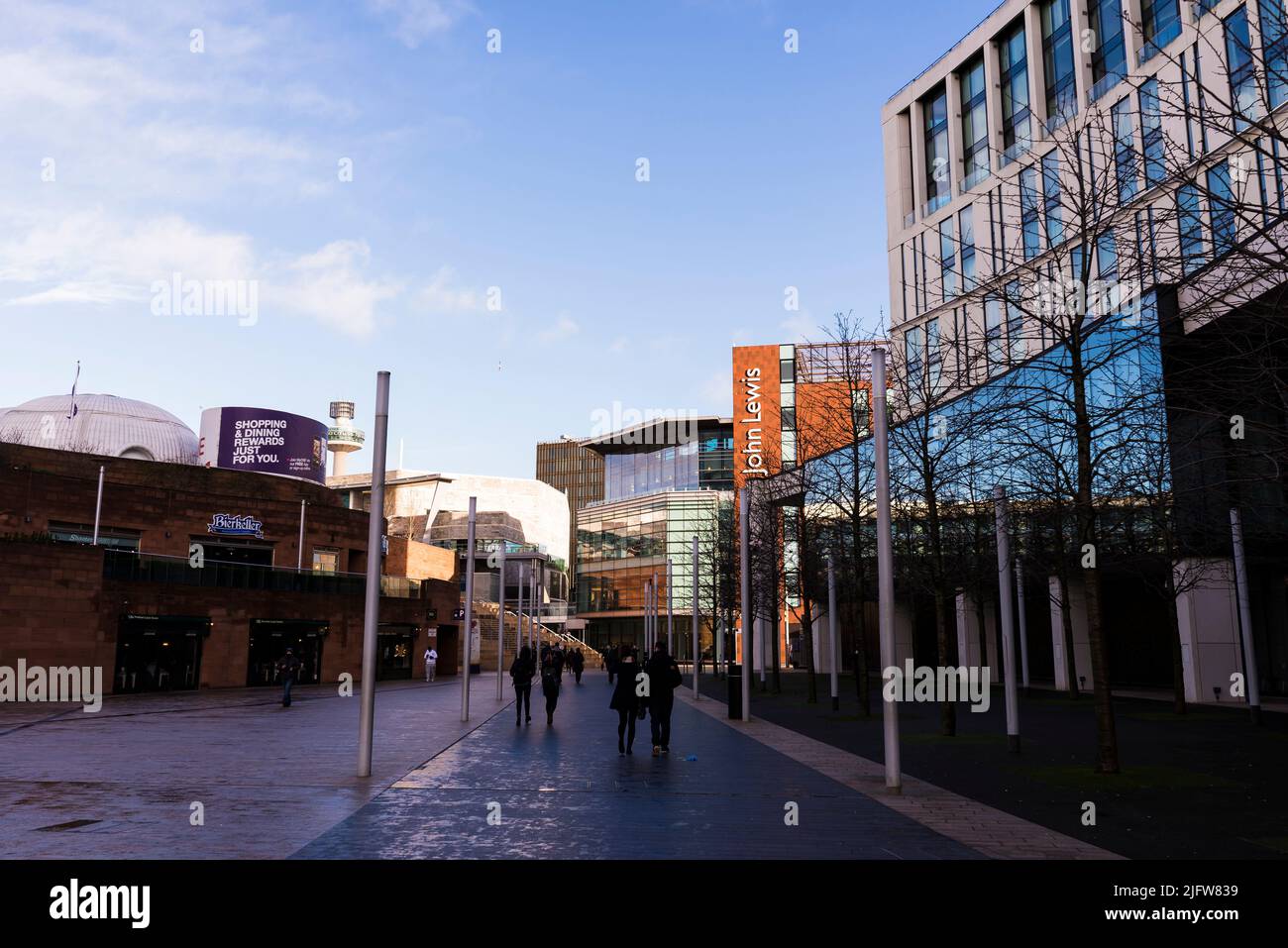 Liverpool ONE è il più grande centro commerciale all'aperto del Regno Unito. Liverpool, Merseyside, Lancashire, Inghilterra, Regno Unito Foto Stock