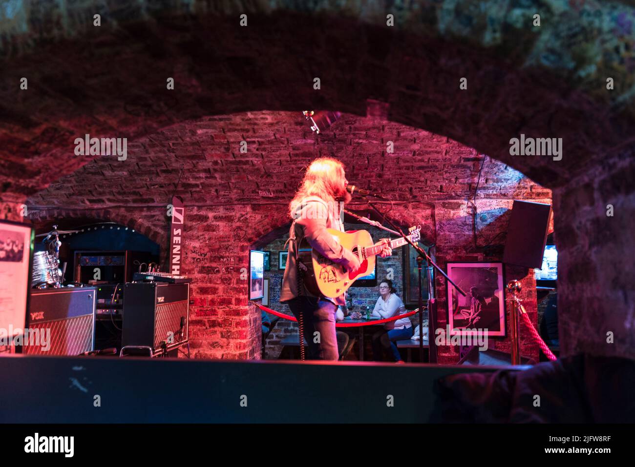 The Cavern Club in Mathew St. Liverpool, Merseyside, Inghilterra, Regno Unito Foto Stock