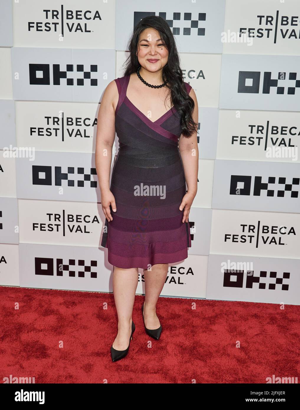 NEW YORK, NY, USA - 16 GIUGNO 2022: Holly Chou partecipa al Tribeca Festival Premiere di 'The Good House' al BMCC Tribeca Performing Arts Center. Foto Stock