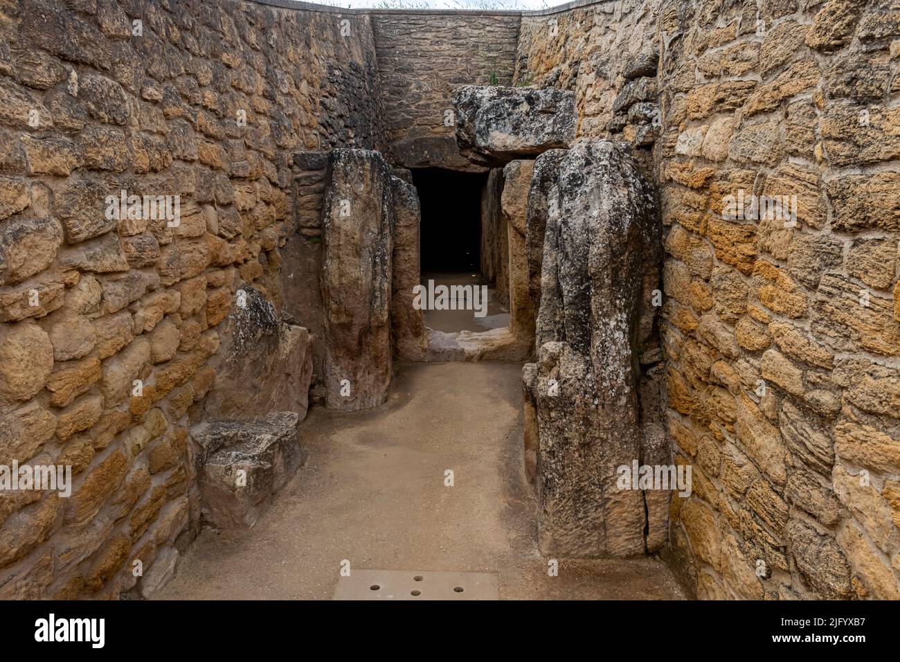 Antequera Dolmen Site, Patrimonio dell'Umanità dell'UNESCO, Andalusia, Spagna, Europa Foto Stock
