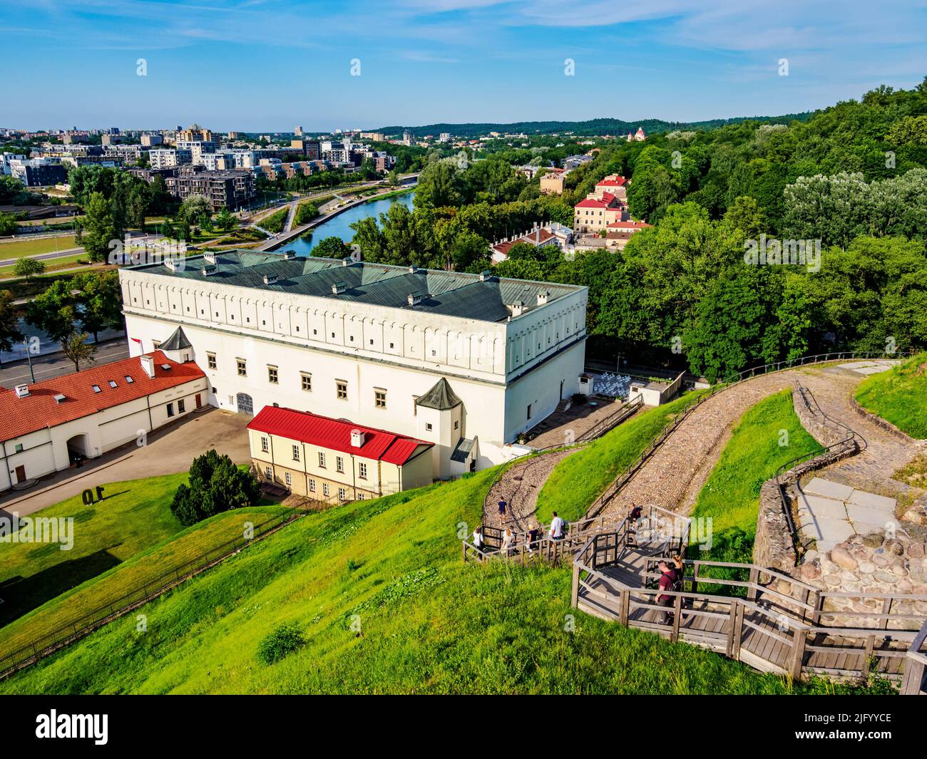 Museo delle Arti applicate e del Design, l'Antico Arsenale, vista sopraelevata, Vilnius, Lituania, Europa Foto Stock