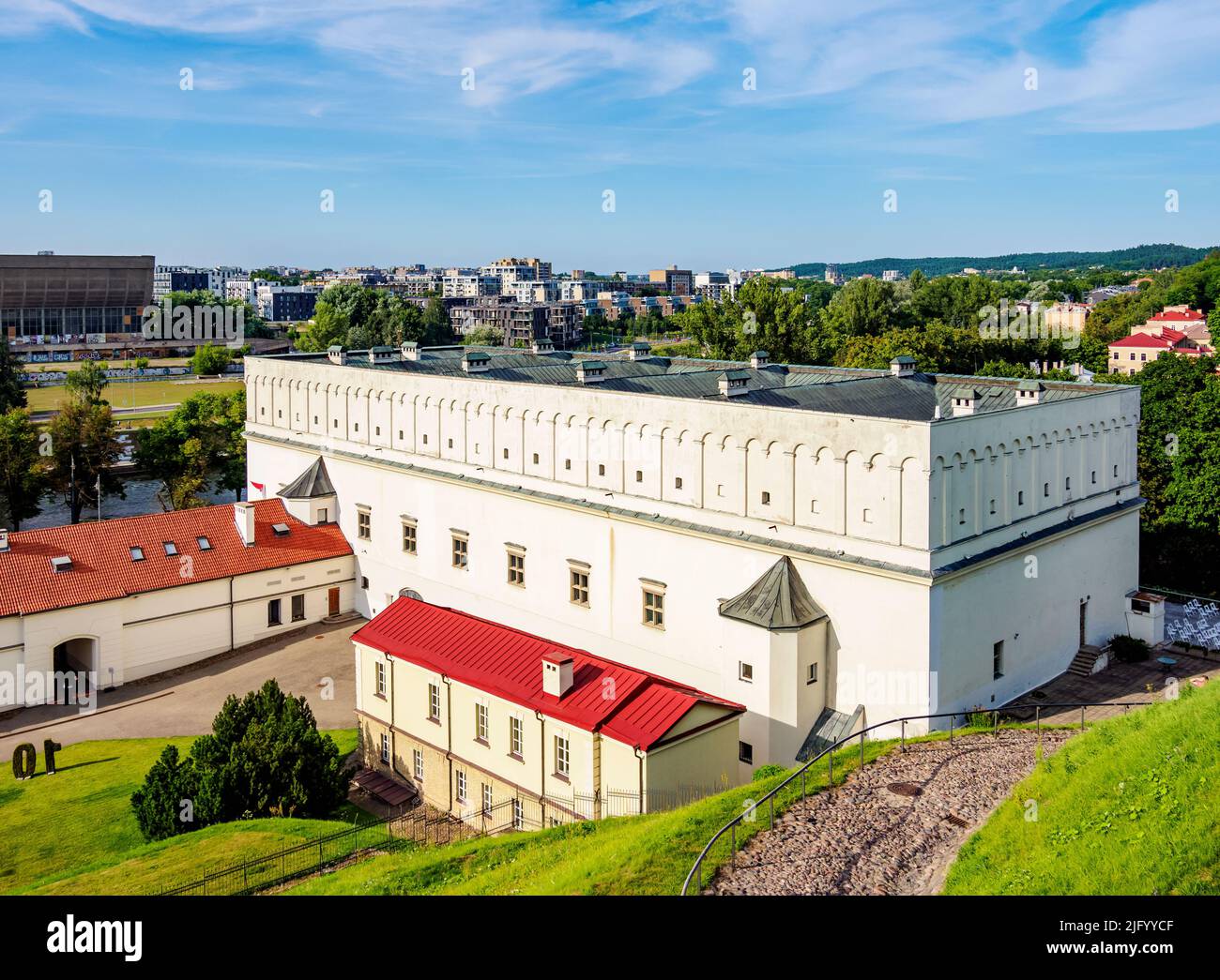 Museo delle Arti applicate e del Design, l'Antico Arsenale, vista sopraelevata, Vilnius, Lituania, Europa Foto Stock