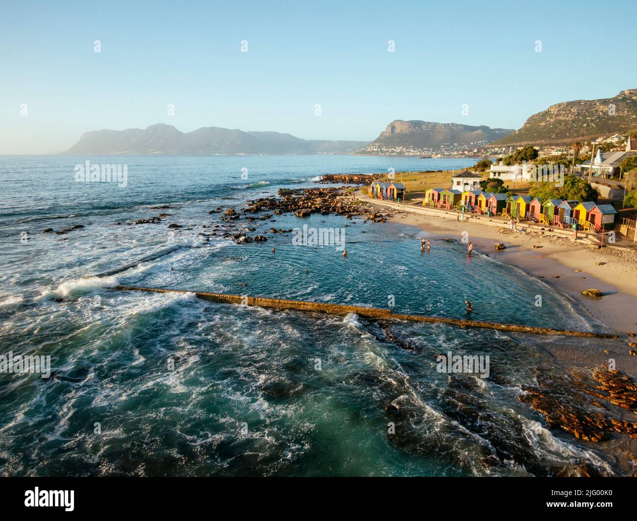 St. James Tidal Pool, Città del Capo, Capo Occidentale, Sudafrica, Africa Foto Stock