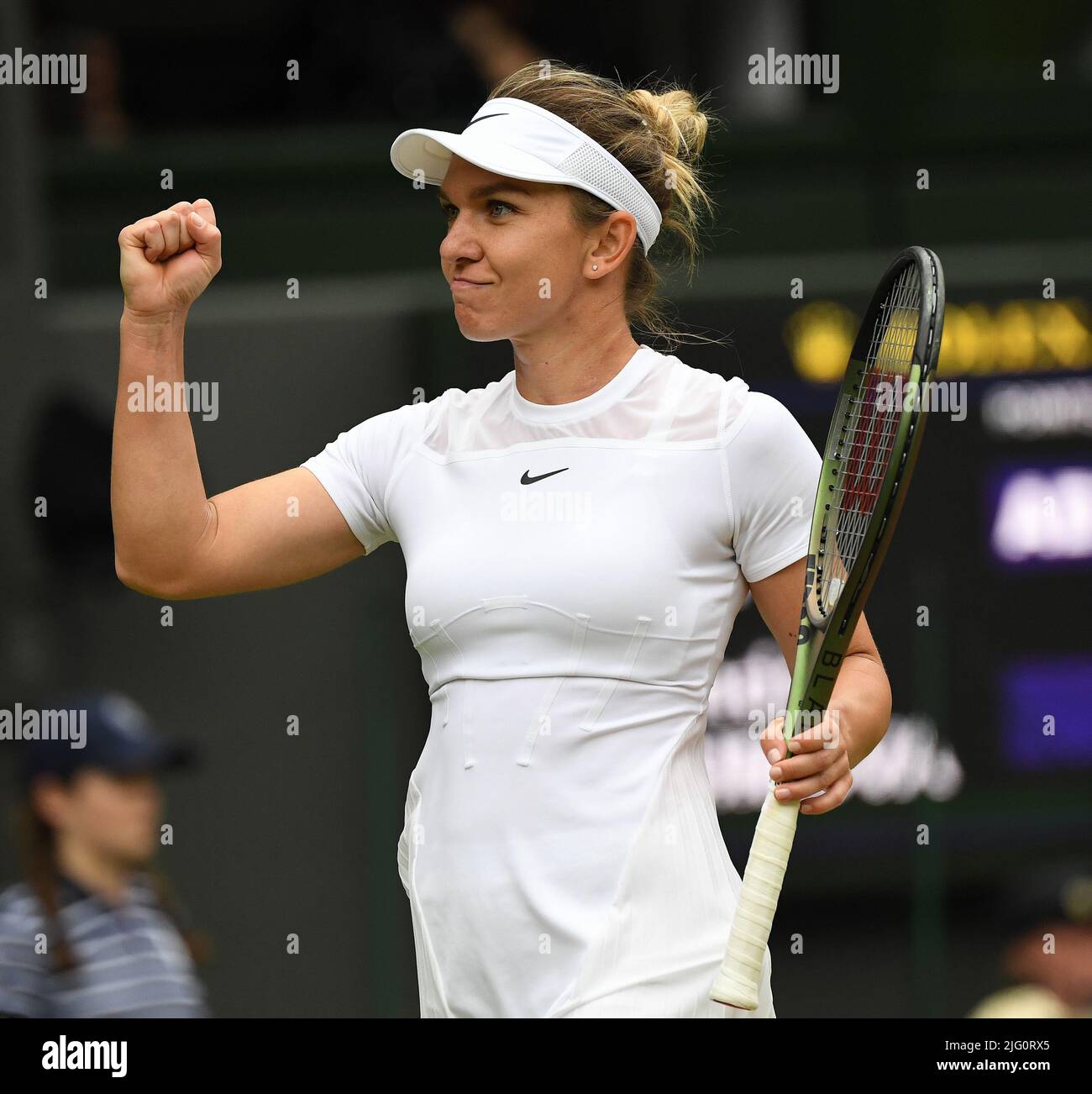 Londra, GBR. 06th luglio 2022. London Wimbledon Championships Day 06/07/2022 Simona Halep (ROU) vince la partita finale di un quarto credito: Roger Parker/Alamy Live News Foto Stock