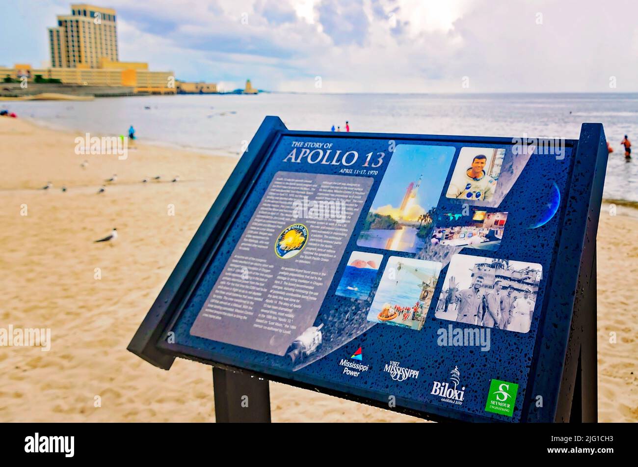 Un'esposizione Apollo 13 racconta la storia dell'astronauta Apollo 13 Fred Haise, 4 luglio 2022, a Biloxi, Mississippi. Haise, nativo di Biloxi, è uno di onl Foto Stock