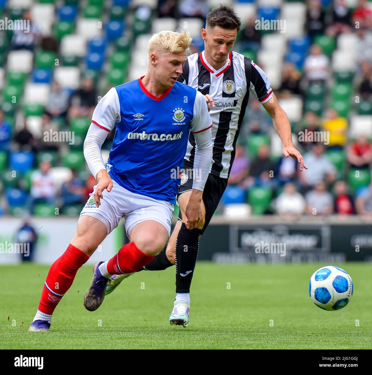 Linfield Vs St Mirren, sabato 2nd luglio 2022, Windsor Park, Belfast Foto Stock