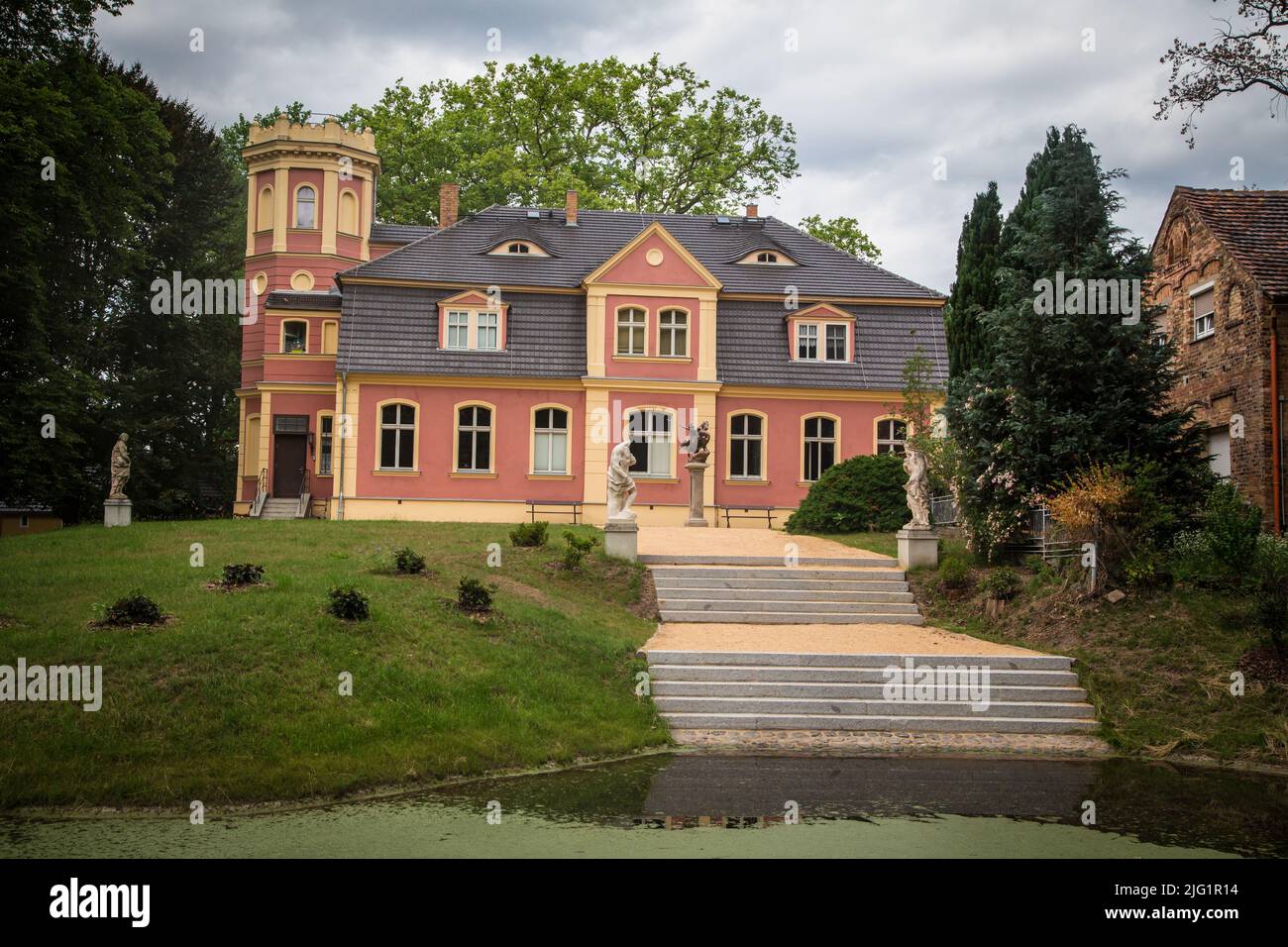 Schloss Kromlau (palazzo), Azalea e Rhododendron Park Kromlau, Sassonia, Germania Foto Stock