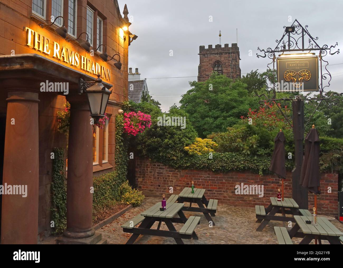 The Rams Head, Church Lane, Grappenhall, Warrington, Cheshire, INGHILTERRA, REGNO UNITO, WA4 3EP Foto Stock