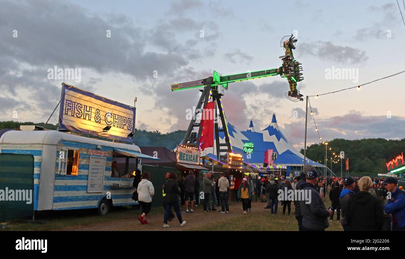 Fish and chips food stalle, Silverstone Woodlands camping Fun Fair, F1 GP week-end, Towcester, Northamptonshire, Inghilterra, REGNO UNITO, NN12 8TL Foto Stock