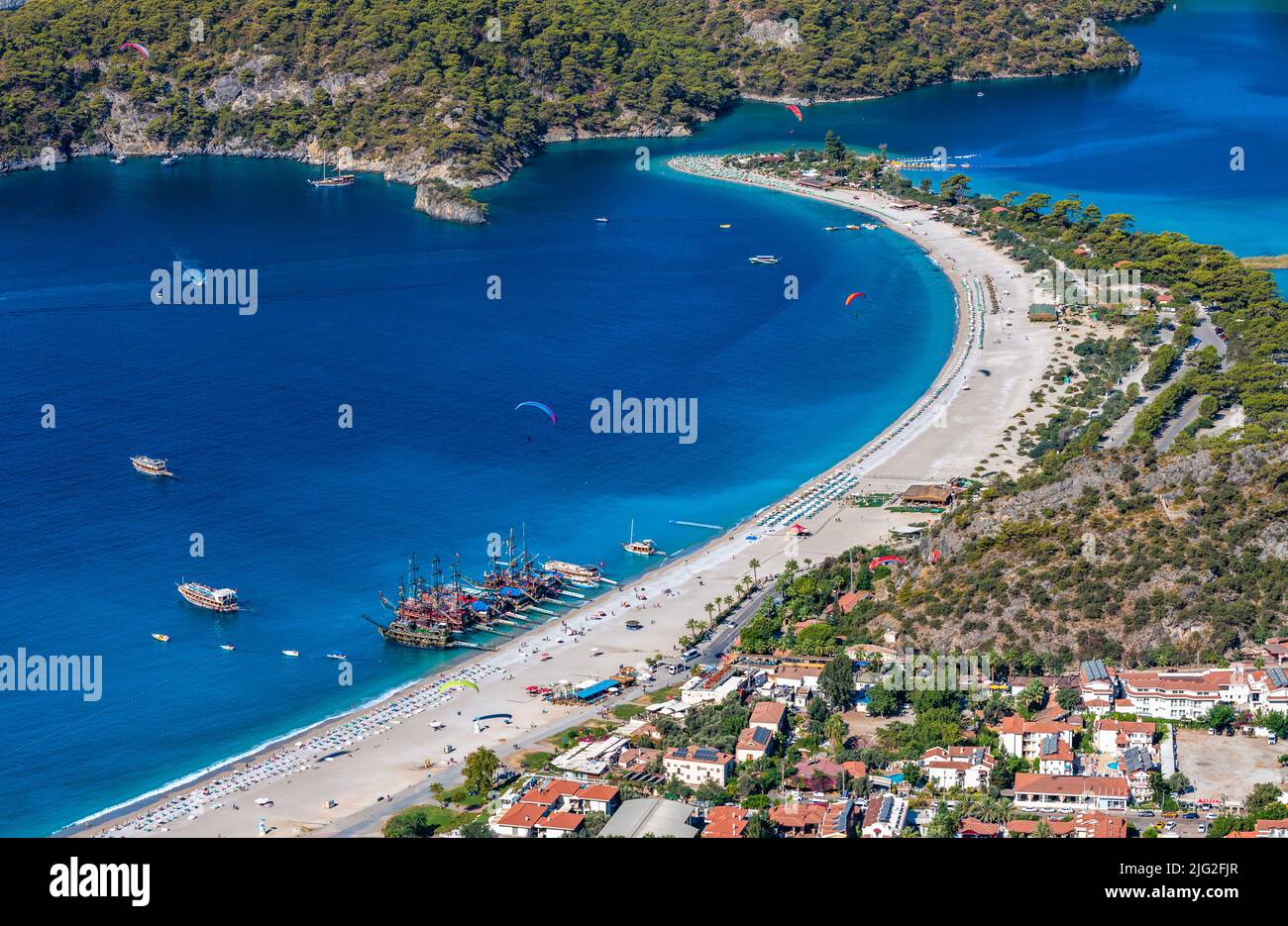 Vista panoramica della spiaggia di Oludeniz e della Laguna Blu, Fethiye, Turchia. Foto Stock