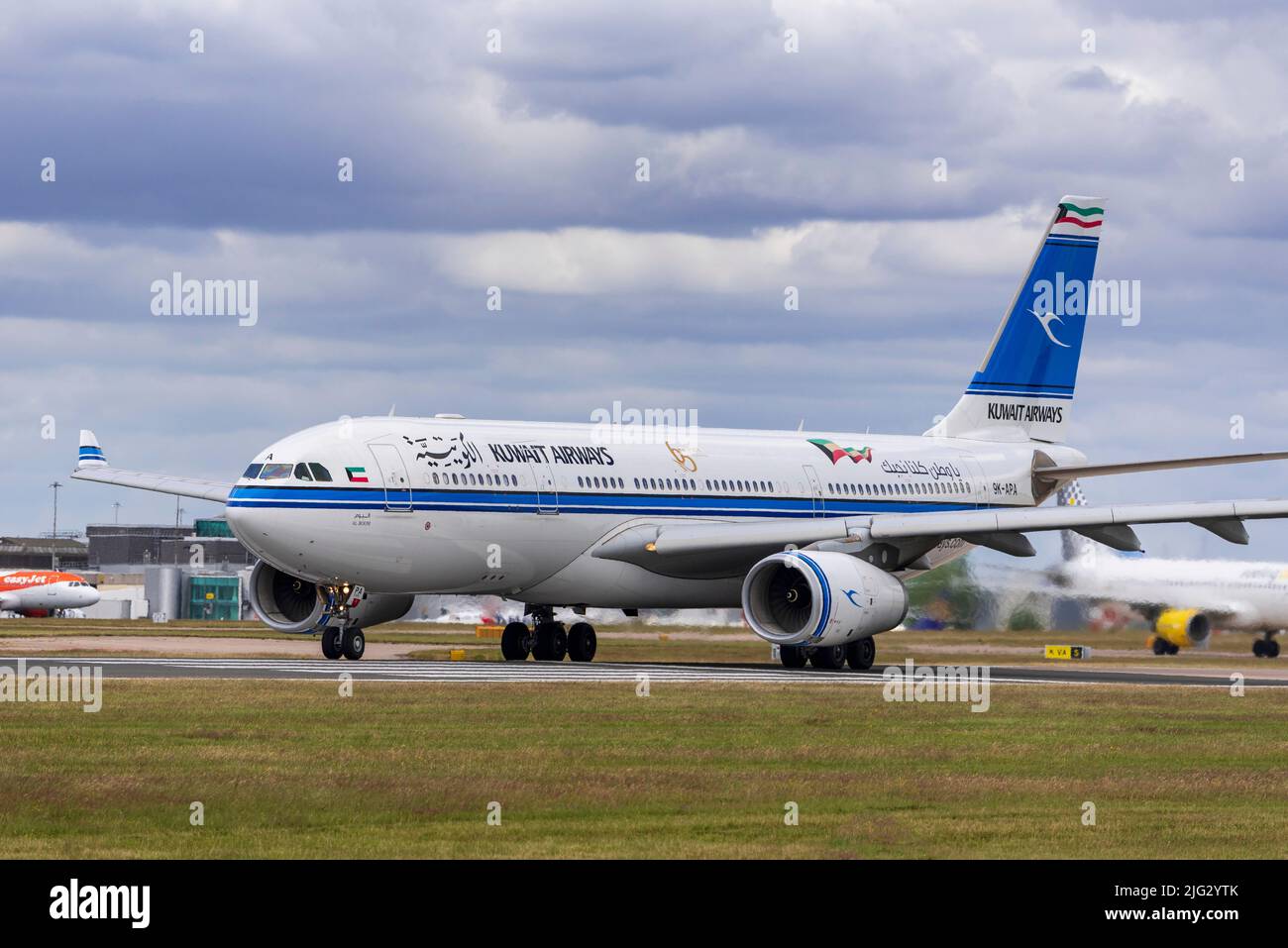 Kuwait Airbus A330-243. Al Boom all'aeroporto di Manchester. Foto Stock