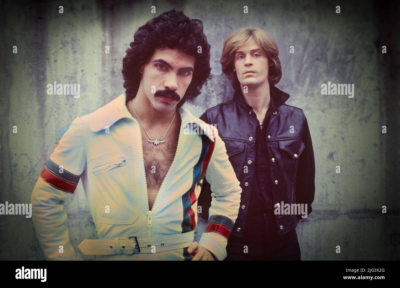 Daryl Hall e John Oates al di fuori del Toppop Studio Hilversum Netherlands, gennaio 1976 dopo aver registrato un video per il loro hitsingle 'Sara Smile' Foto Stock
