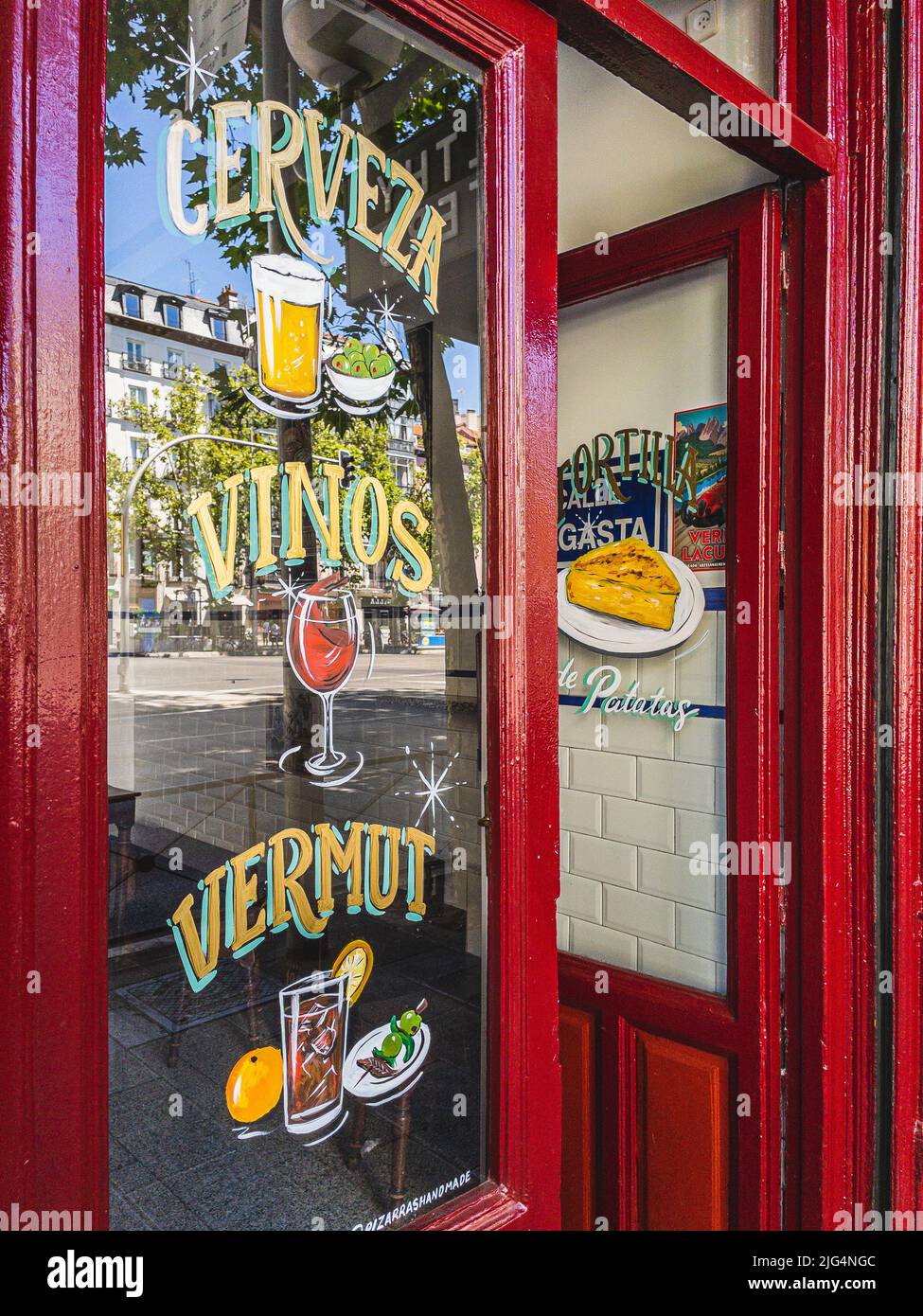 Una tipica taverna nel centro di Madrid. Madrid, Spagna. Foto Stock