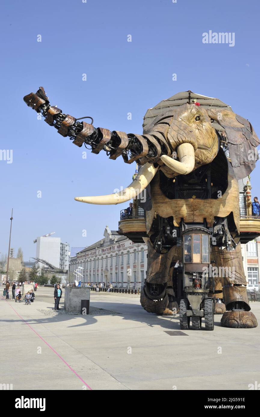 Elefante meccanico a Nantes, Francia Foto Stock