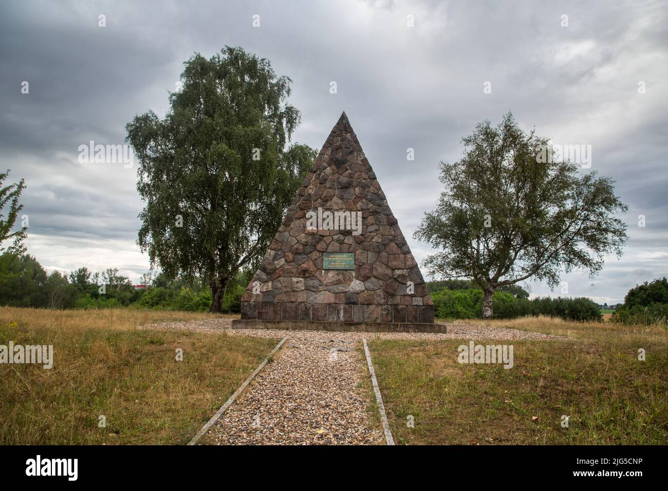 Bülow-Pyramide (piramide di Bülow), zur Erinnerung an die Schlacht bei Großbeeren gegen die napoleonischen Trupen am 23. Agosto 1813, Großbeeren, Germania Foto Stock