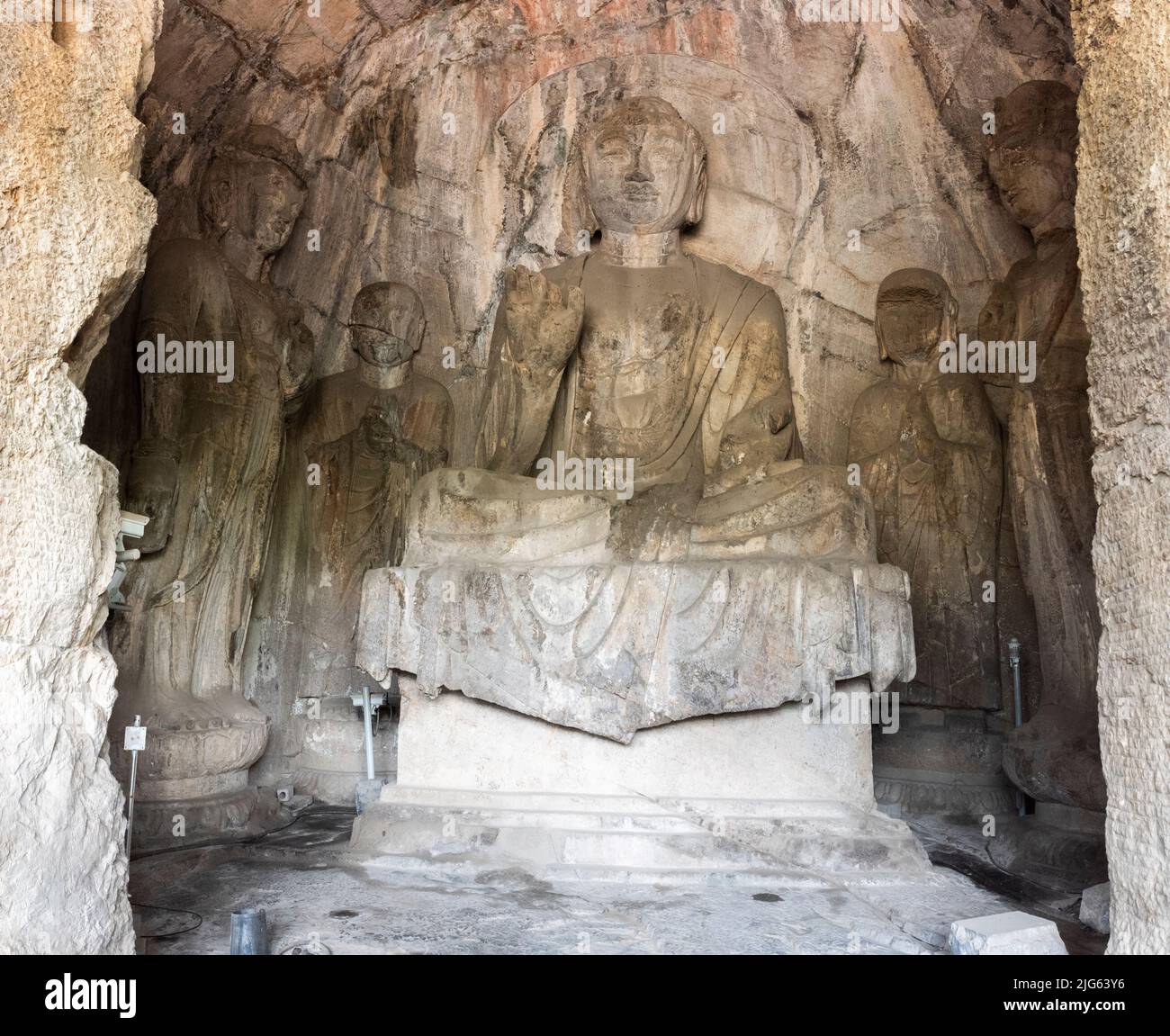 Statue scolpite delle Grotte Longmen (Grotte Longmen). Il complesso è stato iscritto come patrimonio mondiale dell'UNESCO. Foto Stock