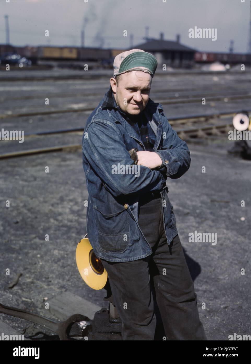 GERDEE, del 3251 Maypole(?) Street, che lavora come un interruttore al cantiere proviso di C&amp; NW RR [e. Chicago e North Western Railroad], Chicago, Ill. Foto Stock