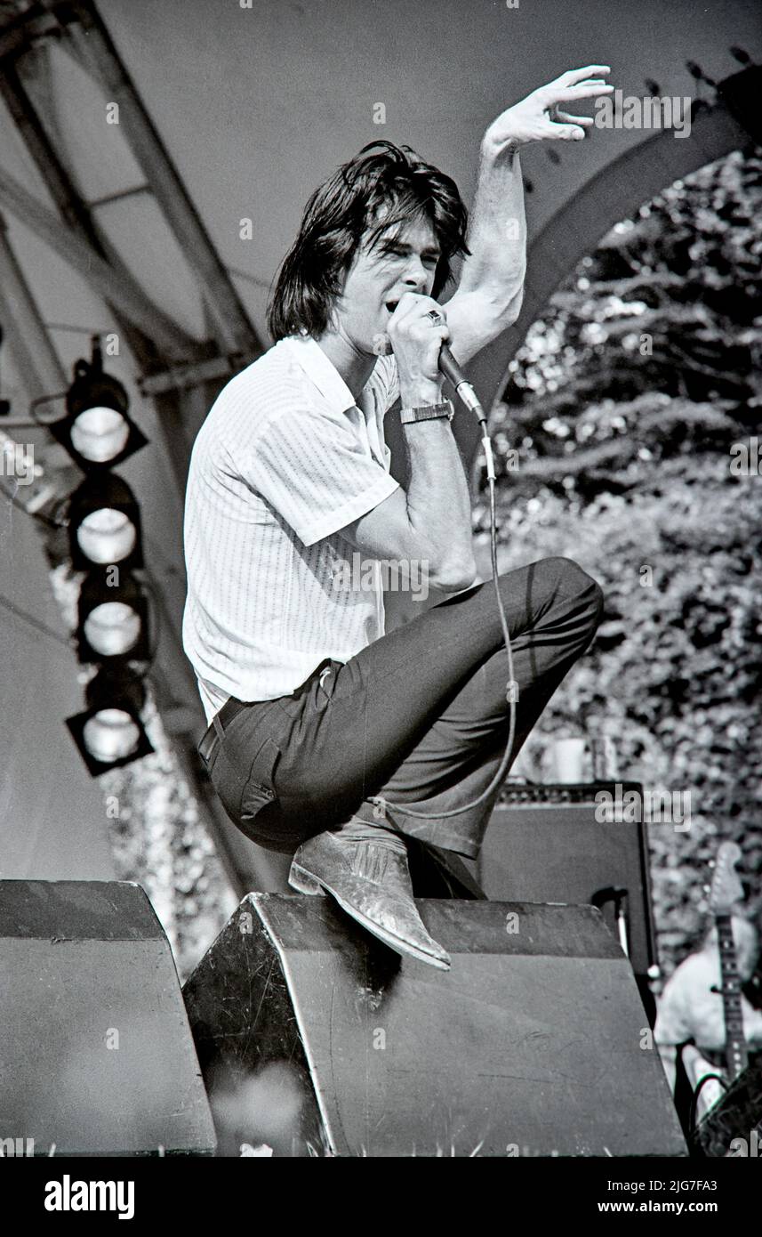 Concerto del gruppo australiano "Nick Cave and the Bad Seeds" nello Stadtpark di Amburgo. Foto Stock