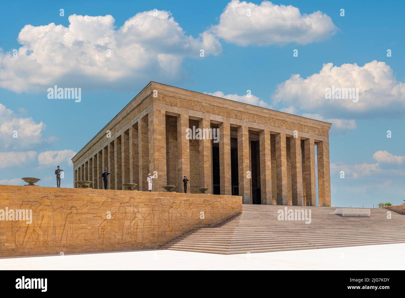 Ankara, Turchia - 05 luglio 2022: Anıtkabir, situata ad Ankara, è il mausoleo di Mustafa Kemal Atatürk, il fondatore della Repubblica Turca. Foto Stock
