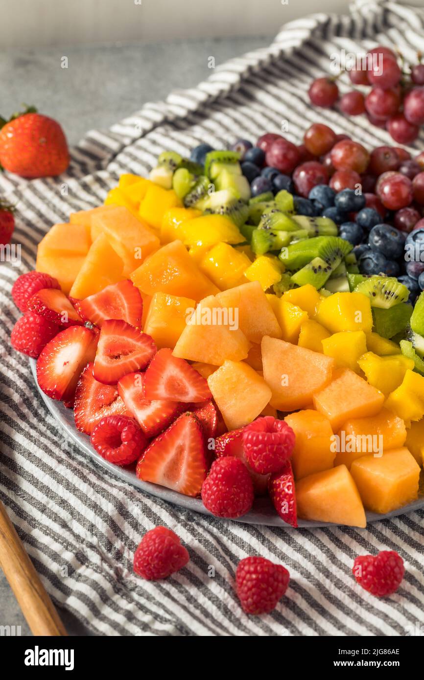 Frutta arcobaleno immagini e fotografie stock ad alta risoluzione - Alamy