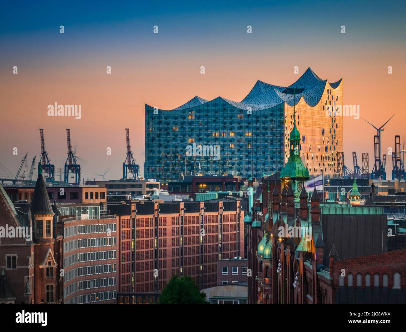 Veduta aerea di Elbphilharmonie ad Amburgo, Germania Foto Stock