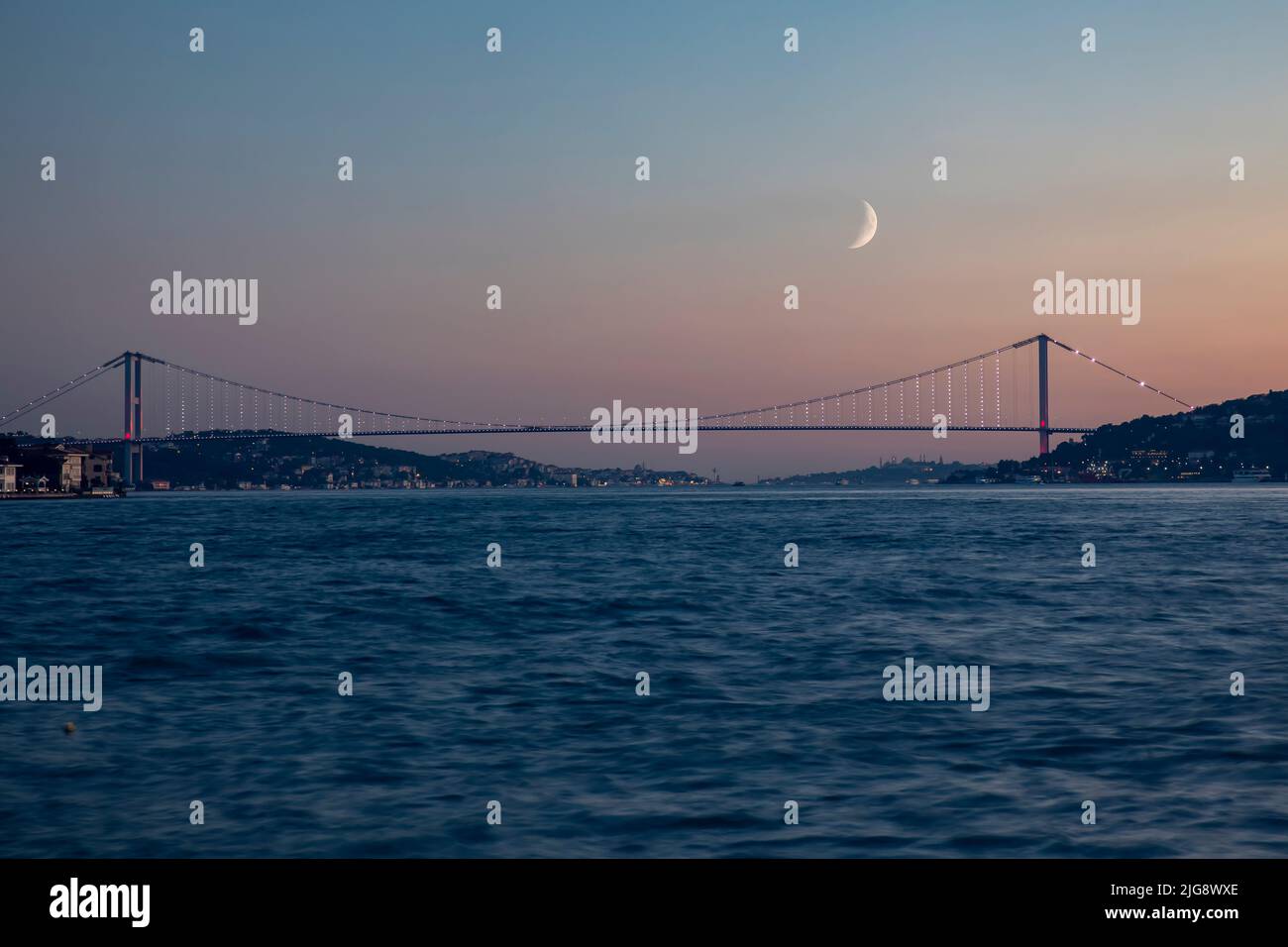 Istanbul Bosphorus Bridge città paesaggio Foto Stock