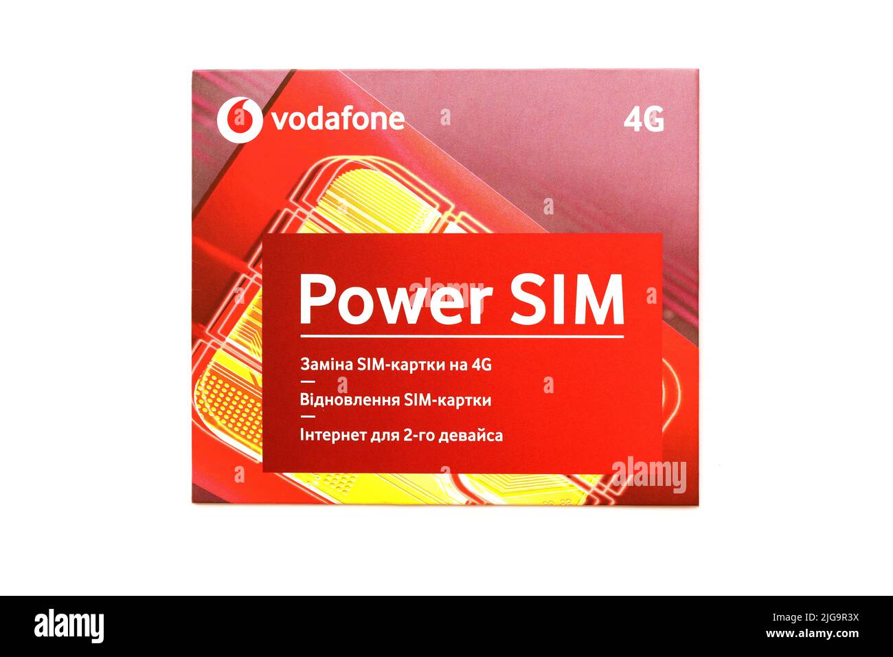 TERNOPIL, UCRAINA - 5 LUGLIO 2022: Vodafone Power SIM mobile card by Vodafone Group plc - multinazionale britannica di telecomunicazioni che possiede e. Foto Stock