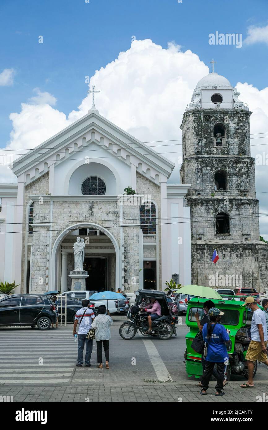 Tagbilaran, Filippine - Giugno 2022: Viste della Cattedrale di Tagbilaran il 26 giugno 2022 a Tagbilaran, Bohol, Filippine. Foto Stock