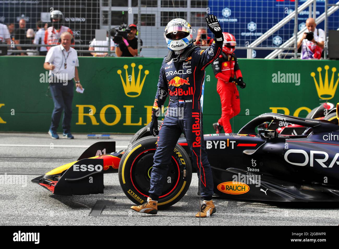 Max Verstappen (NLD) Red Bull Racing RB18 festeggia in parc ferme finendo prima in volata. Gran Premio d'Austria, sabato 9th luglio 2022. Spielberg, Austria. Foto Stock