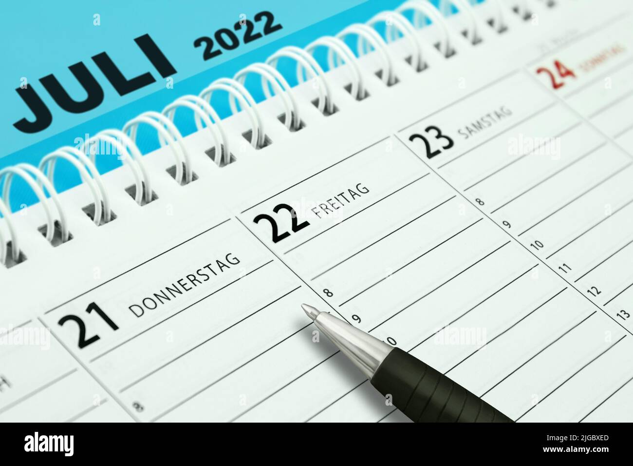 Calendario tedesco 2022 Giovedi 21 luglio e penna Foto Stock