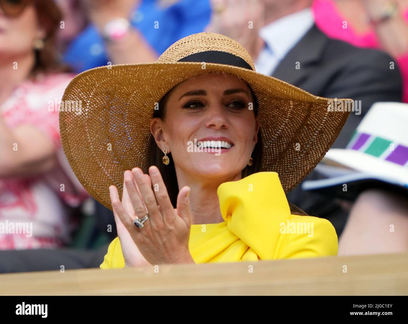 La duchessa di Cambridge nella Royal Box il giorno tredici dei campionati di Wimbledon 2022 all'All England Lawn Tennis and Croquet Club, Wimbledon. Data foto: Sabato 9 luglio 2022. Foto Stock
