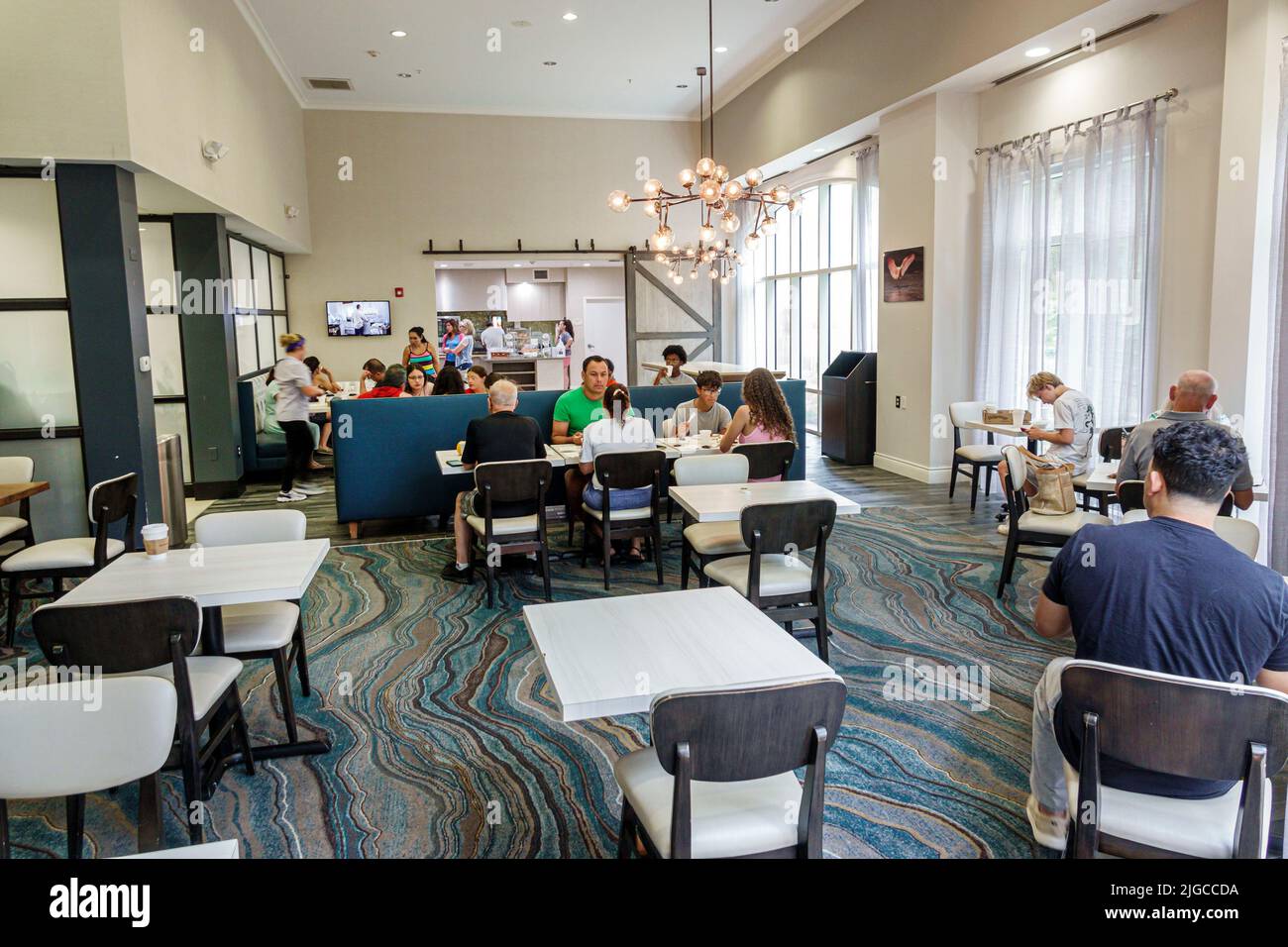 Fort ft. Myers Florida,Residence Inn by Marriott Fort Myers Sanibel hotel alloggio, interno interno incluso colazione gratuita sala da pranzo self-servic Foto Stock