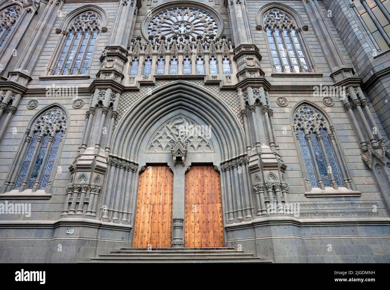 Portale della Cattedrale di San Juan Bautista, punto di riferimento della città, Arucas, Grand Canary, Isole Canarie, Spagna, Europa Foto Stock