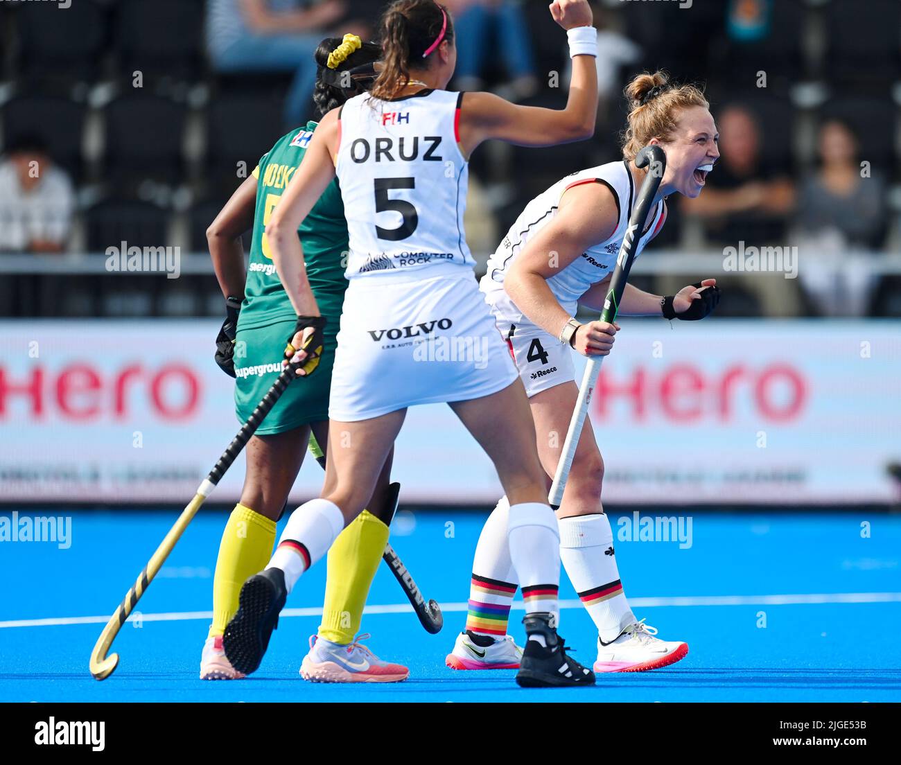 Hockey, Damen: WM, Deutschland - Südafrika, Crossover 7. Spieltag Image: Nike Lorenz (C) celebra il suo obiettivo del 1-0. Foto Stock