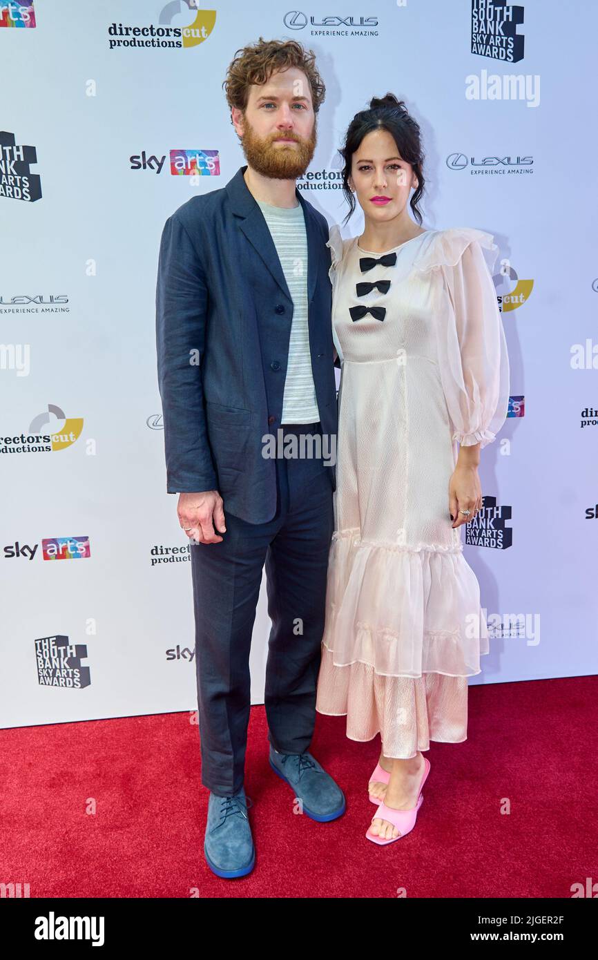 Londra, Regno Unito . 10 luglio 2022. Kyle Soller e Phoebe Fox raffigurati al Southbank Sky Arts Awards 2022 che si tiene presso il Savoy Hotel. Credit: AlanDWest/Empics Credit: Alan D West/Alamy Live News Foto Stock