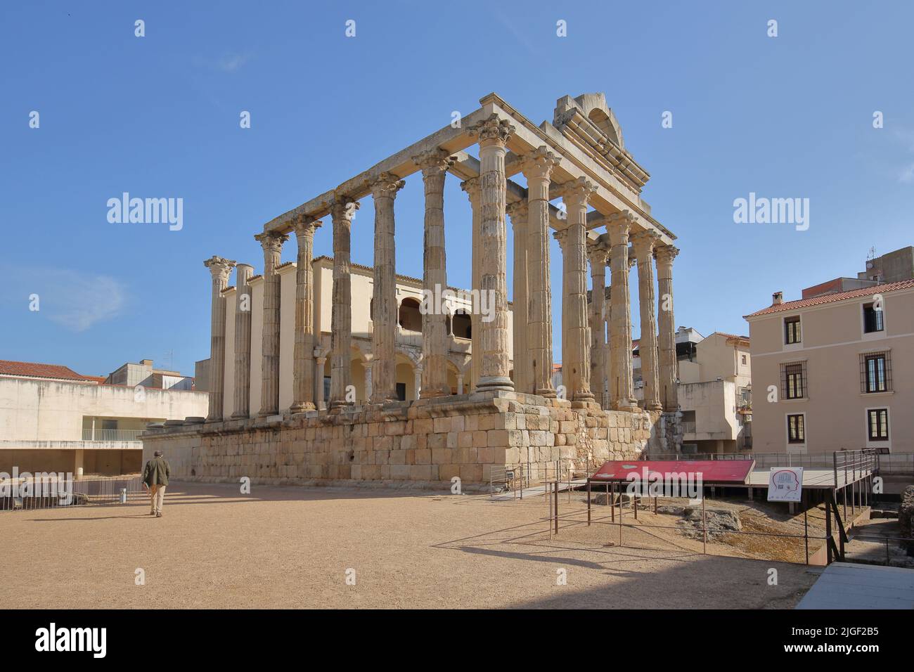 UNESCO Templo de Diana e parte della città romana di Emerita Augusta a Merida, Estremadura, Spagna Foto Stock