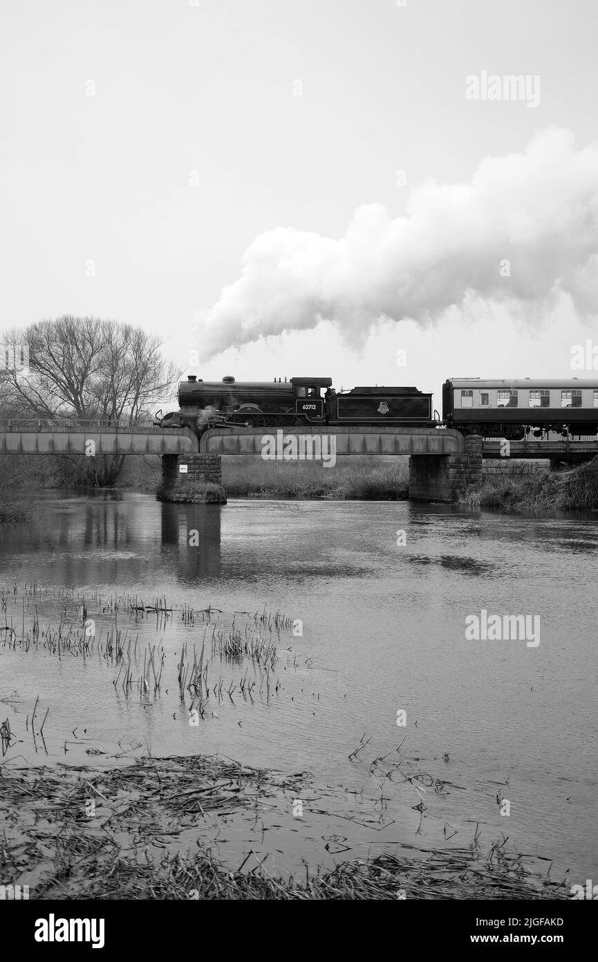 'Dorayshire' attraversando il fiume Nene a Orton Wistow. Foto Stock