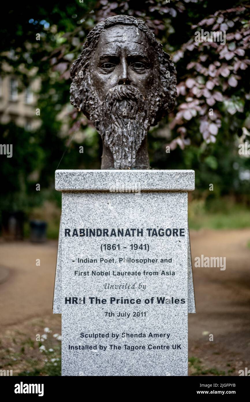Rabindranath Tagore, Scultura In Gordon Sq Bloomsbury Londra. Busto Bronzeo Di Rabindranath Tagore, Poeta, Premio Nobel. Scultore Shenda Amery 2011. Foto Stock