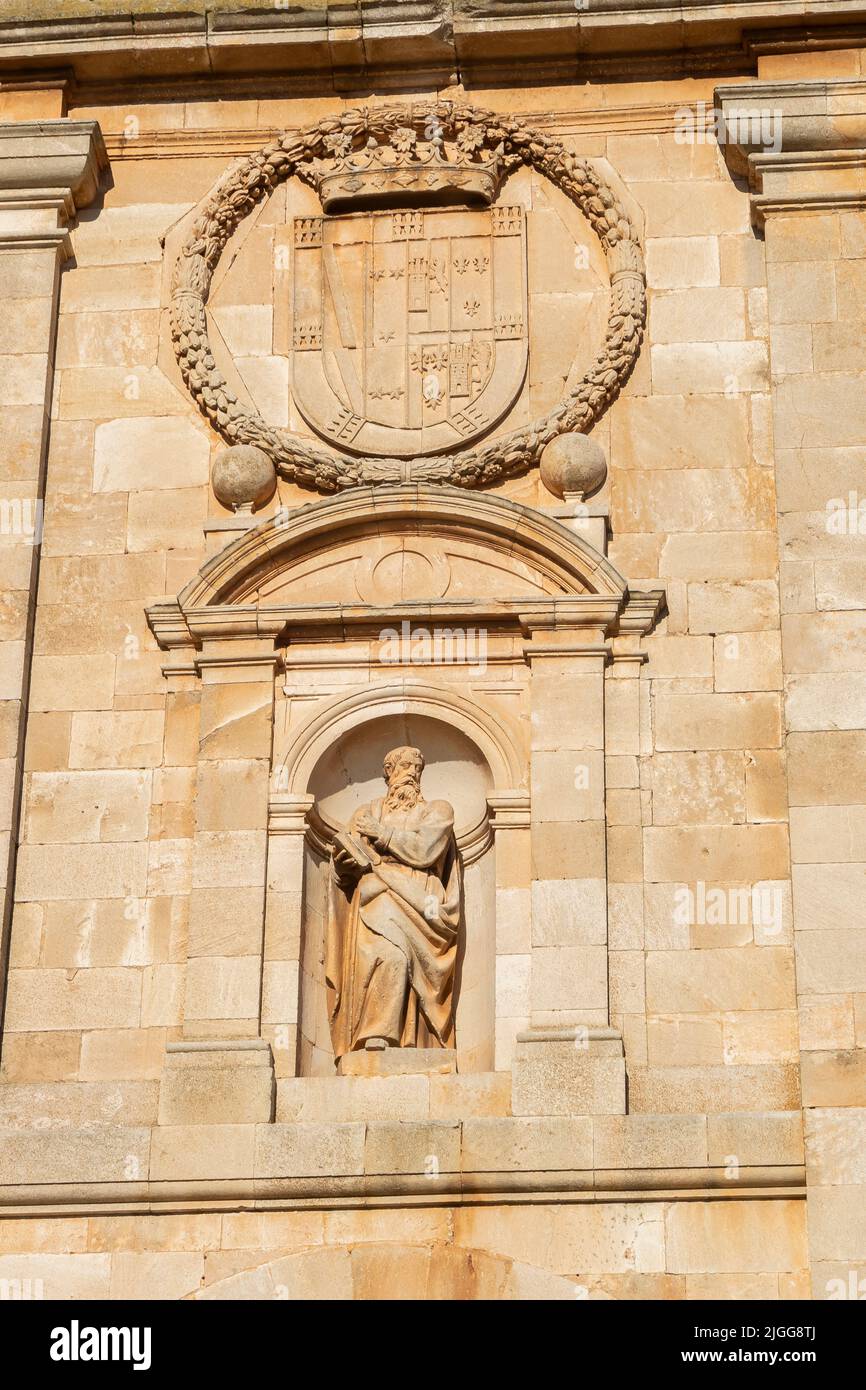 Chiesa Colegial de San Pedro Apóstol nel villaggio di Lerma nella provincia di Burgos, Spagna. Foto Stock