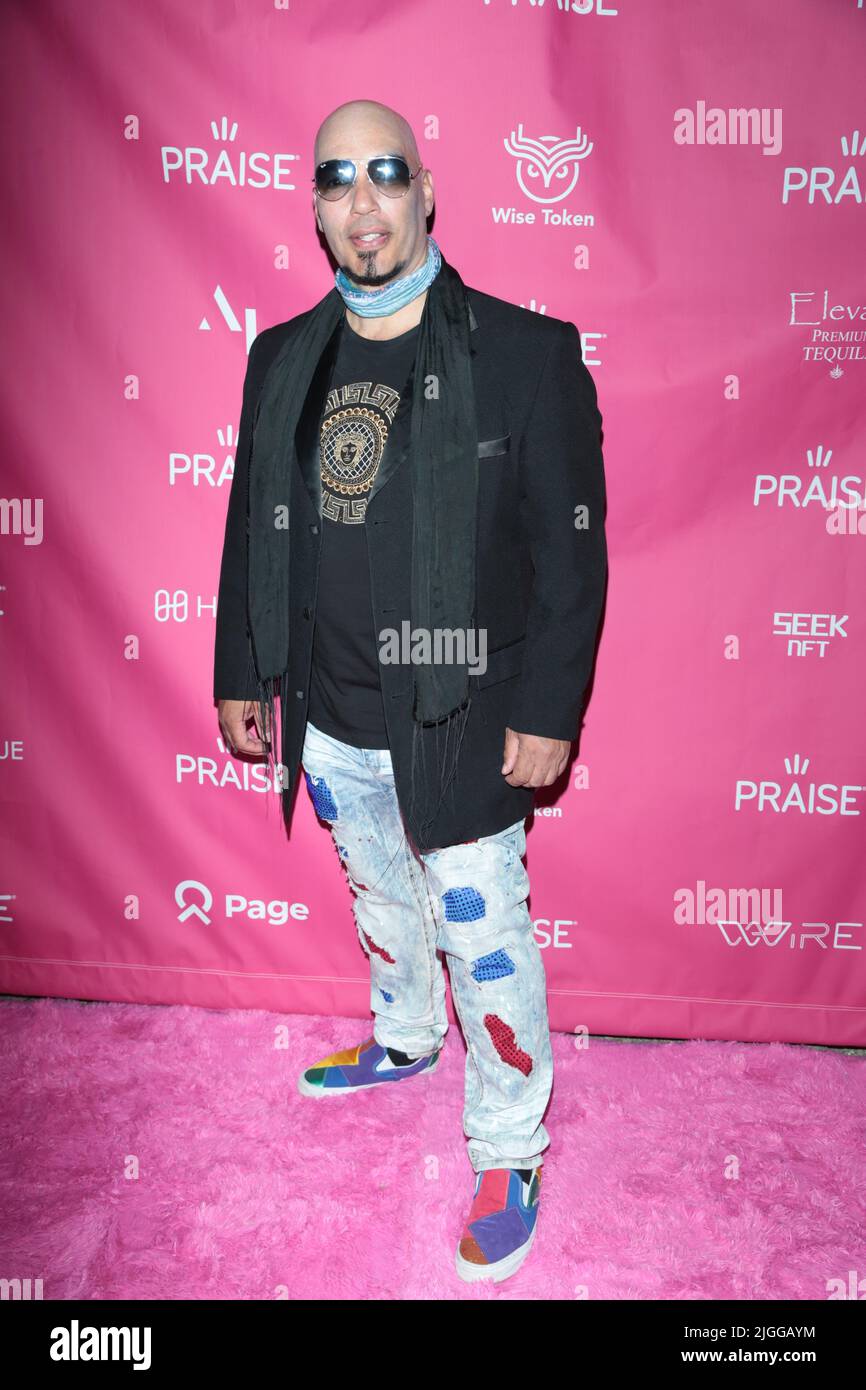 Lode Token Launch and NFT Exhibit a Hollywood, Los Angeles featuring: Dallas Santana dove: Los Angeles, California, Stati Uniti quando: 09 Ott 2021 Credit: Guillermo Proano/WENN Foto Stock