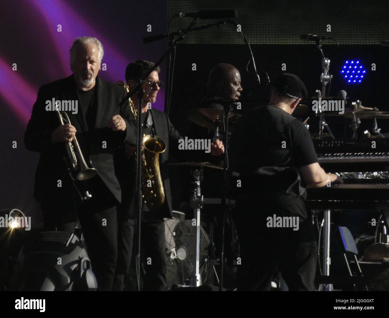 Londra Inghilterra UK 10th luglio 2022 Nile Rodgers and Chic performance al British Summer Time Music Festival Credit: Glamourstock/Alamy Live News Foto Stock